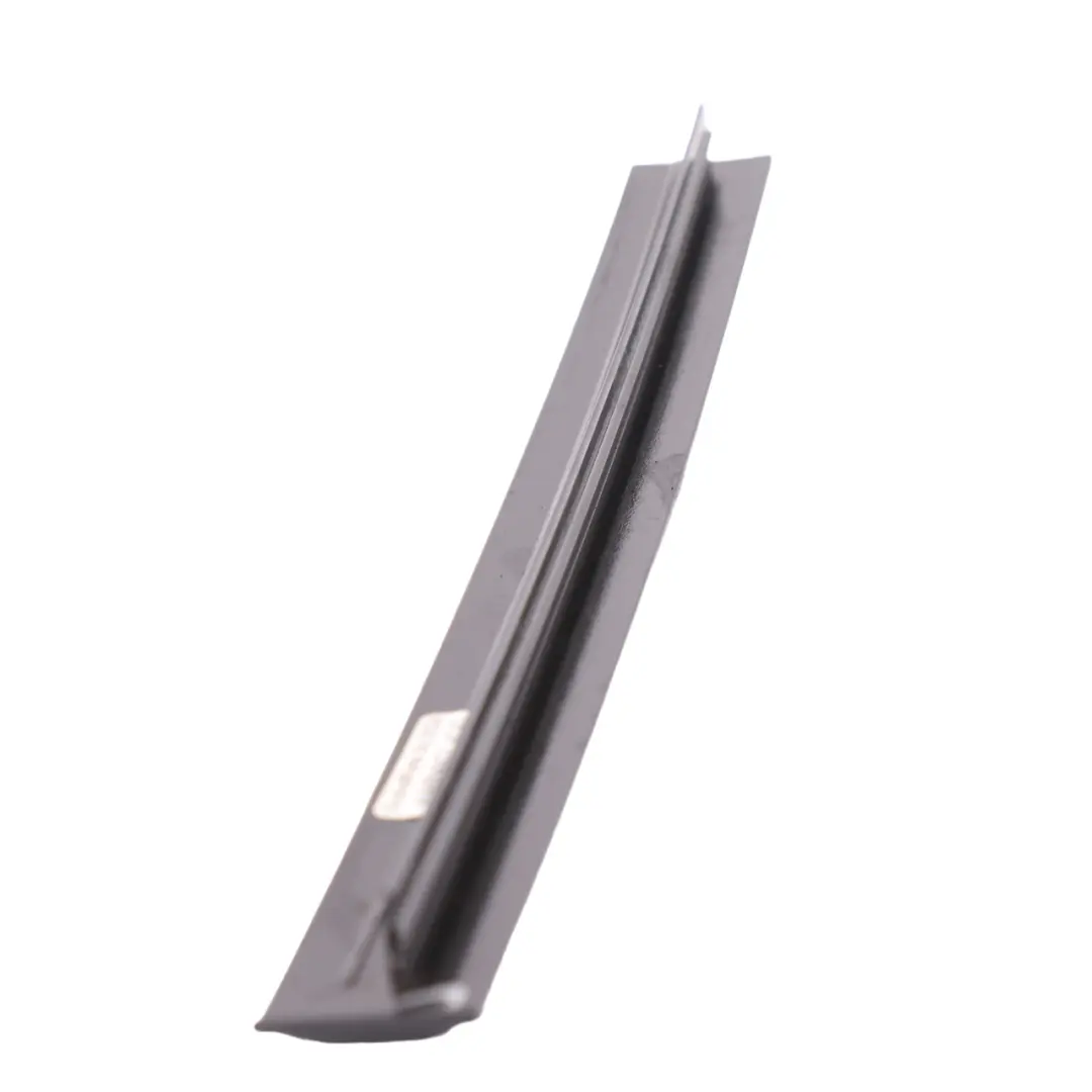 Puerta Ventana Marco Cubierta Trasera Izquierda para Mercedes C253 con número de pieza A2537308100 Mercedes C253 Puerta Ventana Marco Cubierta Trasera Izquierda - SKU A2537308100 - Número de pieza A2537308100