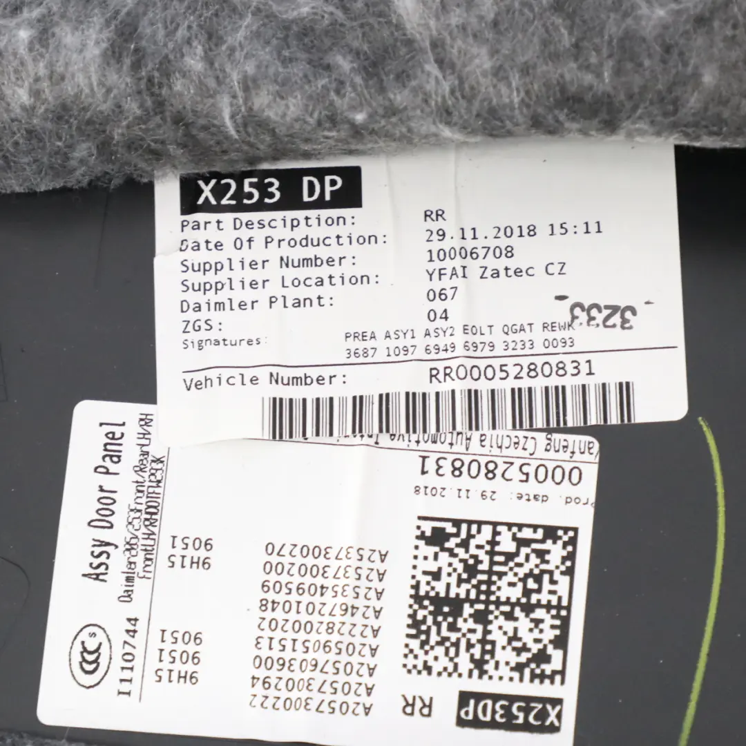 Türkarte Trim hinten rechts Abdeckung schwarz für Mercedes X253 mit Teilenummer A2537308402 Mercedes X253 Türkarte Trim hinten rechts Abdeckung schwarz - SKU A2537308402 - Teilenummer A2537308402