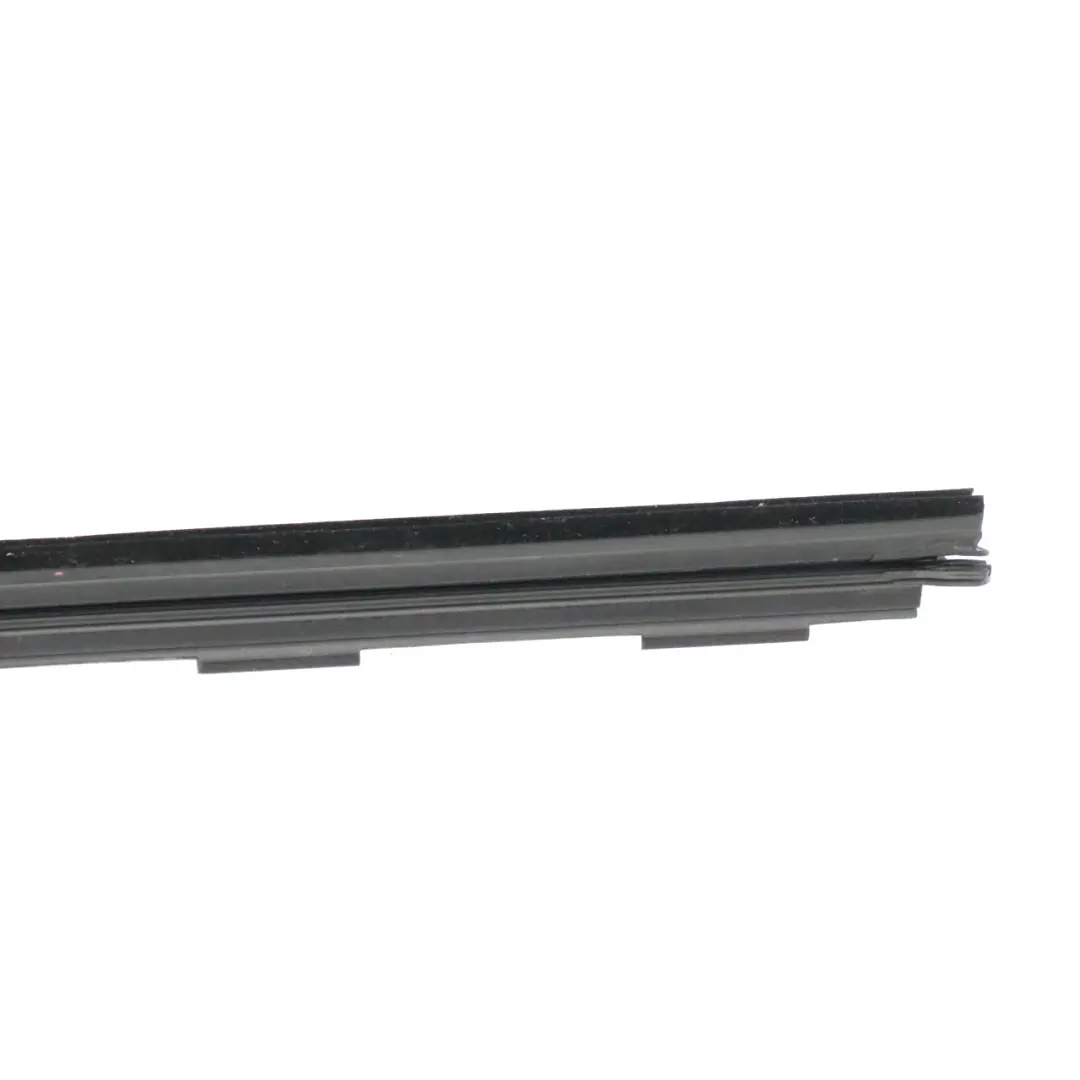  Joint Rail Mercedes GLC X253 Porte Arrière Fenêtre Intérieure Gauche - SKU A2537350101 - Numéro de pièce A2537350101