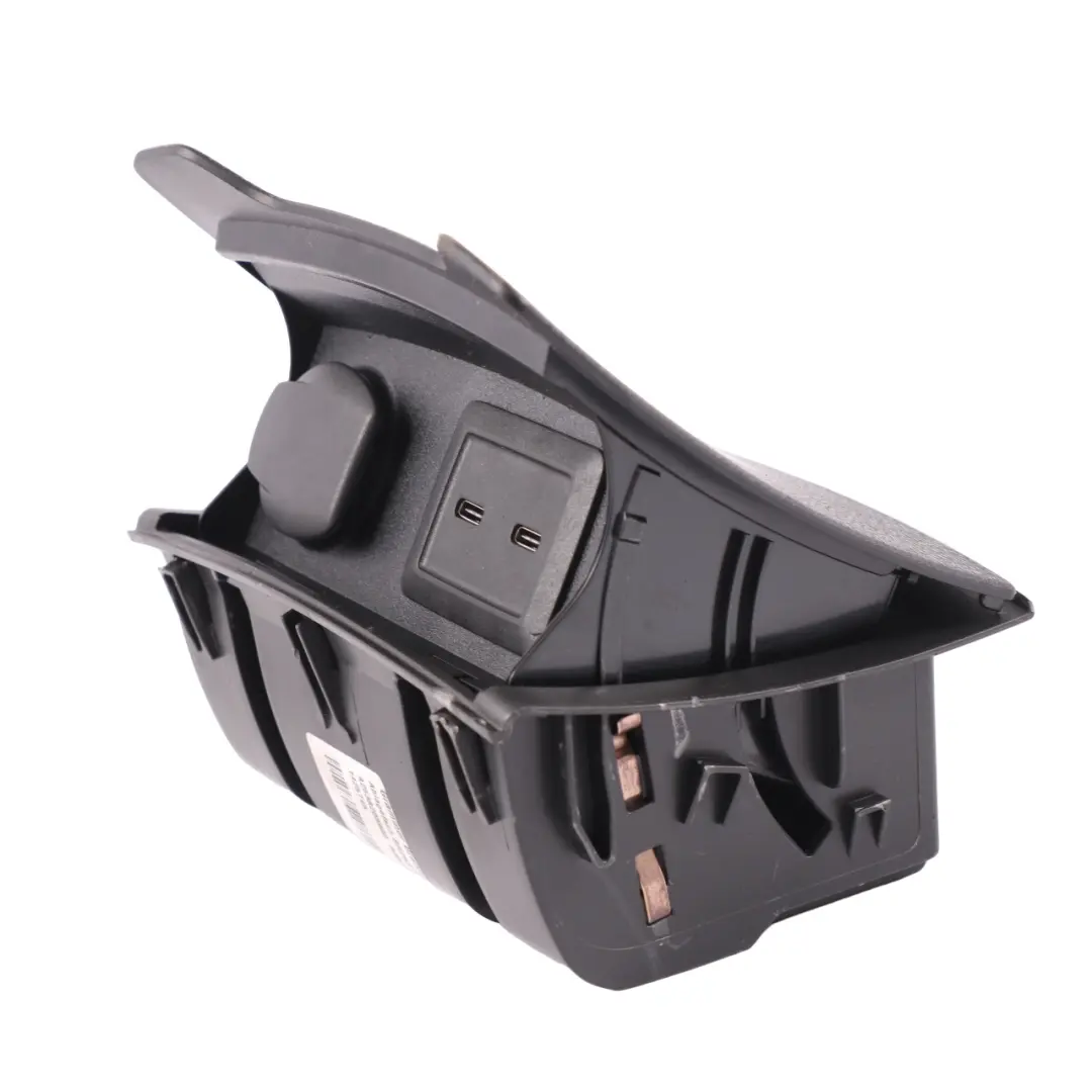 Bandeja De Almacenamiento Para Consola Central Trasera para Mercedes C253 con número de pieza A2538208900 Mercedes C253 Bandeja De Almacenamiento Para Consola Central Trasera - SKU A2538208900 - Número de pieza A2538208900