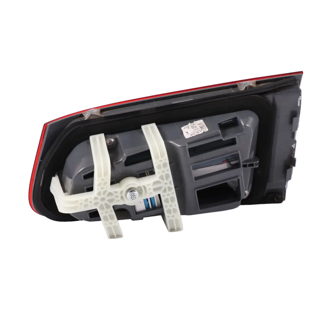 Luz Trasera Luz Maletero Portón Trasero Izquierda para Mercedes GLC X253 con número de pieza A2539063100 Mercedes GLC X253 Luz Trasera Luz Maletero Portón Trasero Izquierda - SKU A2539063100 - Número de pieza A2539063100