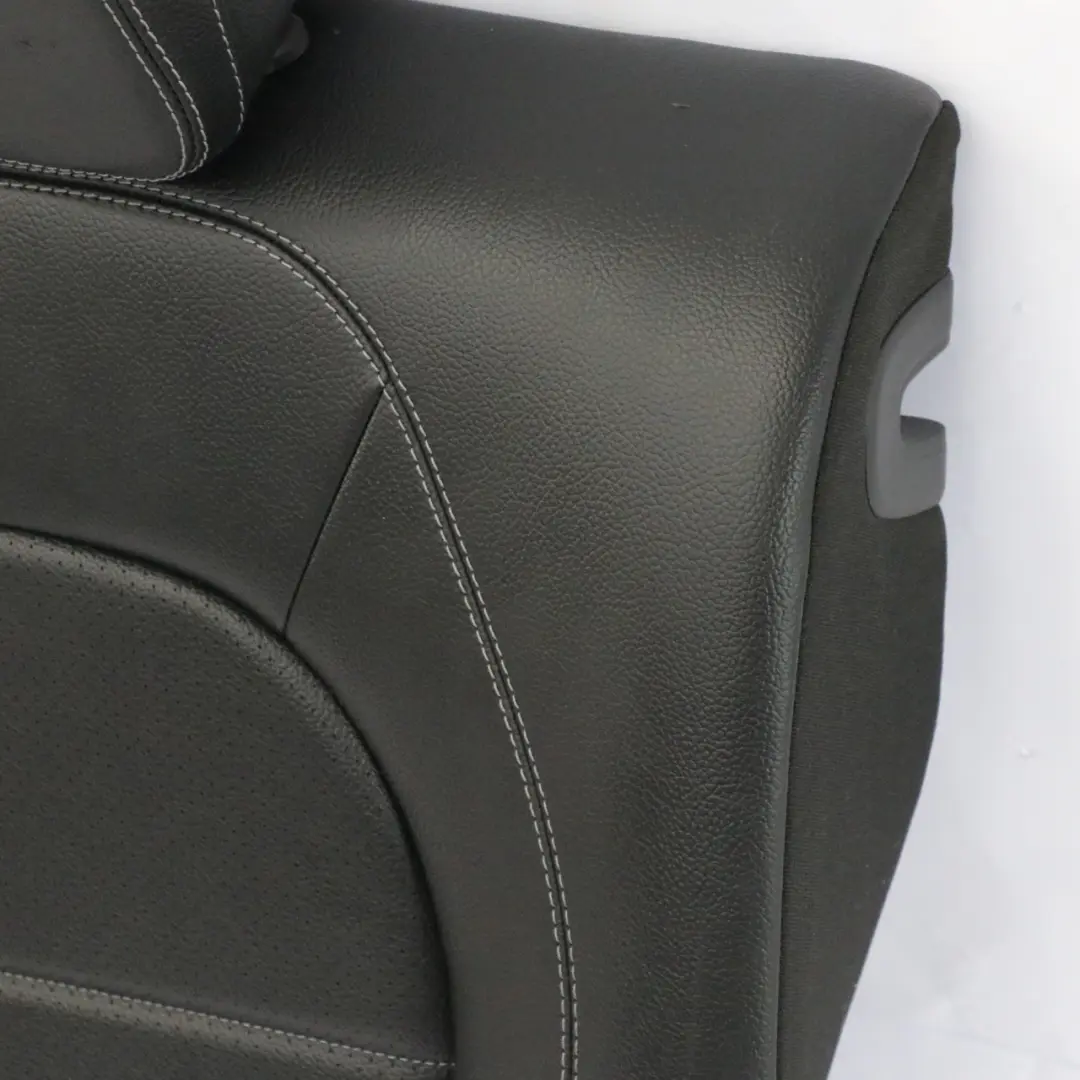 Rücksitz Rückenlehne Links Rückwandverkleidung Kunstleder Schwarz für Mercedes X253 mit Teilenummer A2539202302 Mercedes X253 Rücksitz Rückenlehne Links Rückwandverkleidung Kunstleder Schwarz - SKU A2539202302 - Teilenummer A2539202302