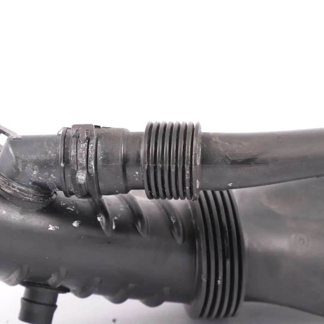 M264 Nettoyer le tube d'admission d'air pour Mercedes W205 C238 à propos du numéro de pièce A2640900300 Mercedes W205 C238 M264 Nettoyer le tube d'admission d'air - SKU A2640900300 - Numéro de pièce A2640900300