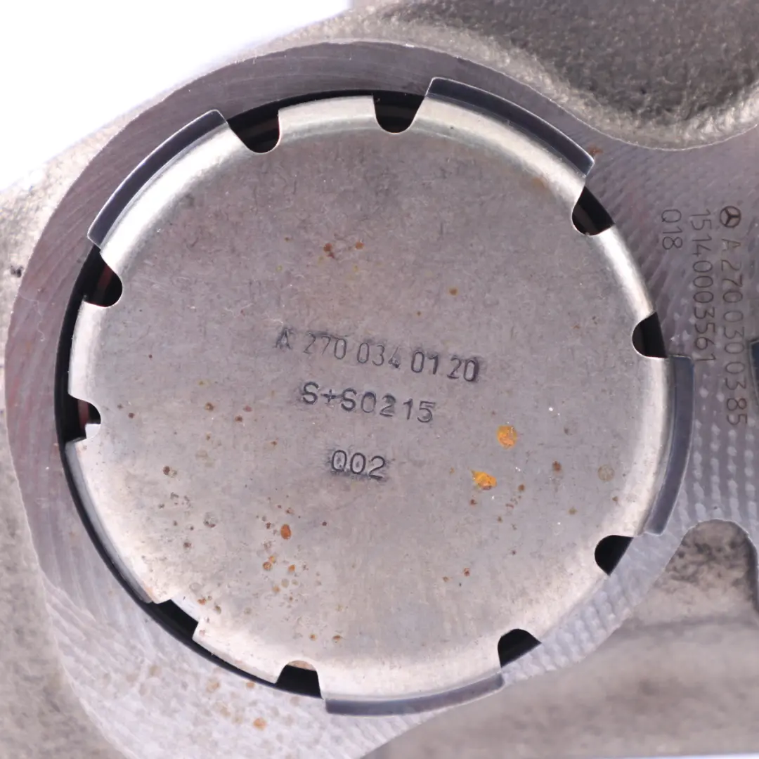 Eje de equilibrado Mercedes X117 Gasolina M270 Carcasa del equilibrador dinámico para con número de pieza A2700300900 Eje de equilibrado Mercedes X117 Gasolina M270 Carcasa del equilibrador dinámico - SKU A2700300900 - Número de pieza A2700300900