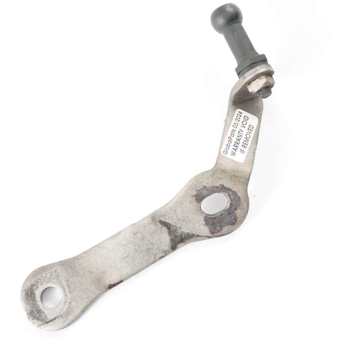 Mercedes W176 Système d'Echappement Avant Support Supérieur - SKU A2701420240 - Numéro de pièce A2701420240