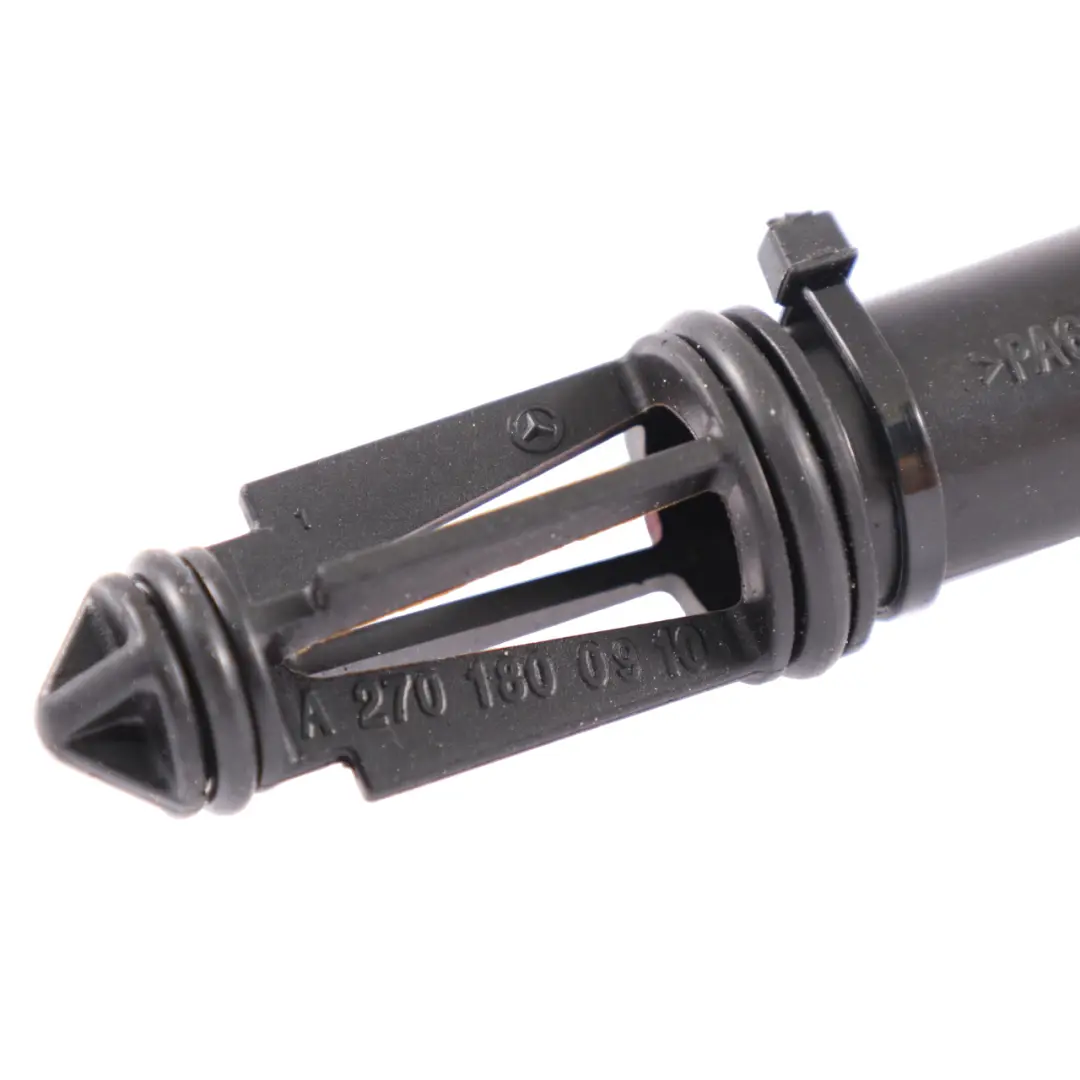 Bouchon de filtre à huile Mercedes CLA X117 Essence M270 pour à propos du numéro de pièce A2701800400 Bouchon de filtre à huile Mercedes CLA X117 Essence M270 - SKU A2701800400 - Numéro de pièce A2701800400