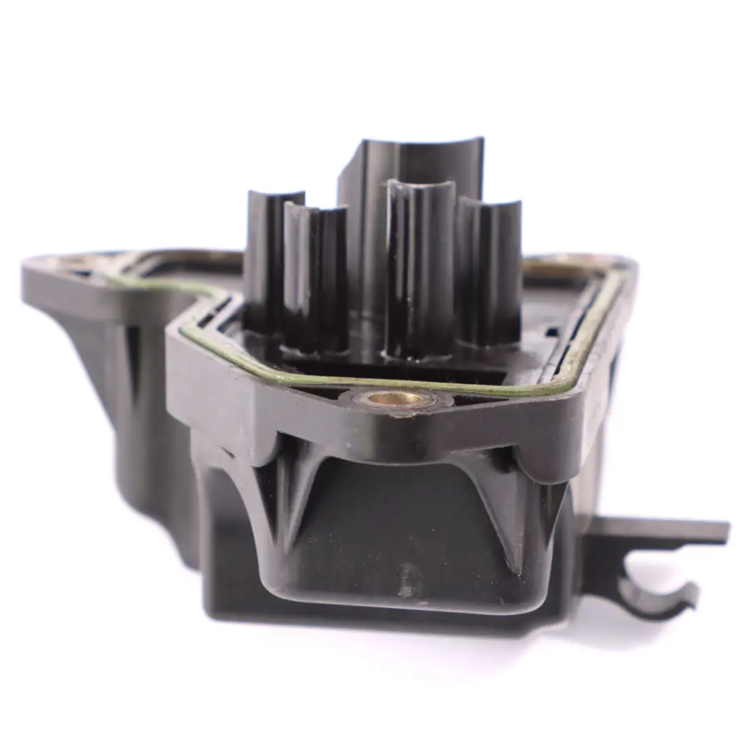 Benzina OM272 Manovella Sfiato Separatore Olio per Mercedes SLK R171 con numero di parte A2720160034 Mercedes SLK R171 Benzina OM272 Manovella Sfiato Separatore Olio - SKU A2720160034 - Numero di parte A2720160034