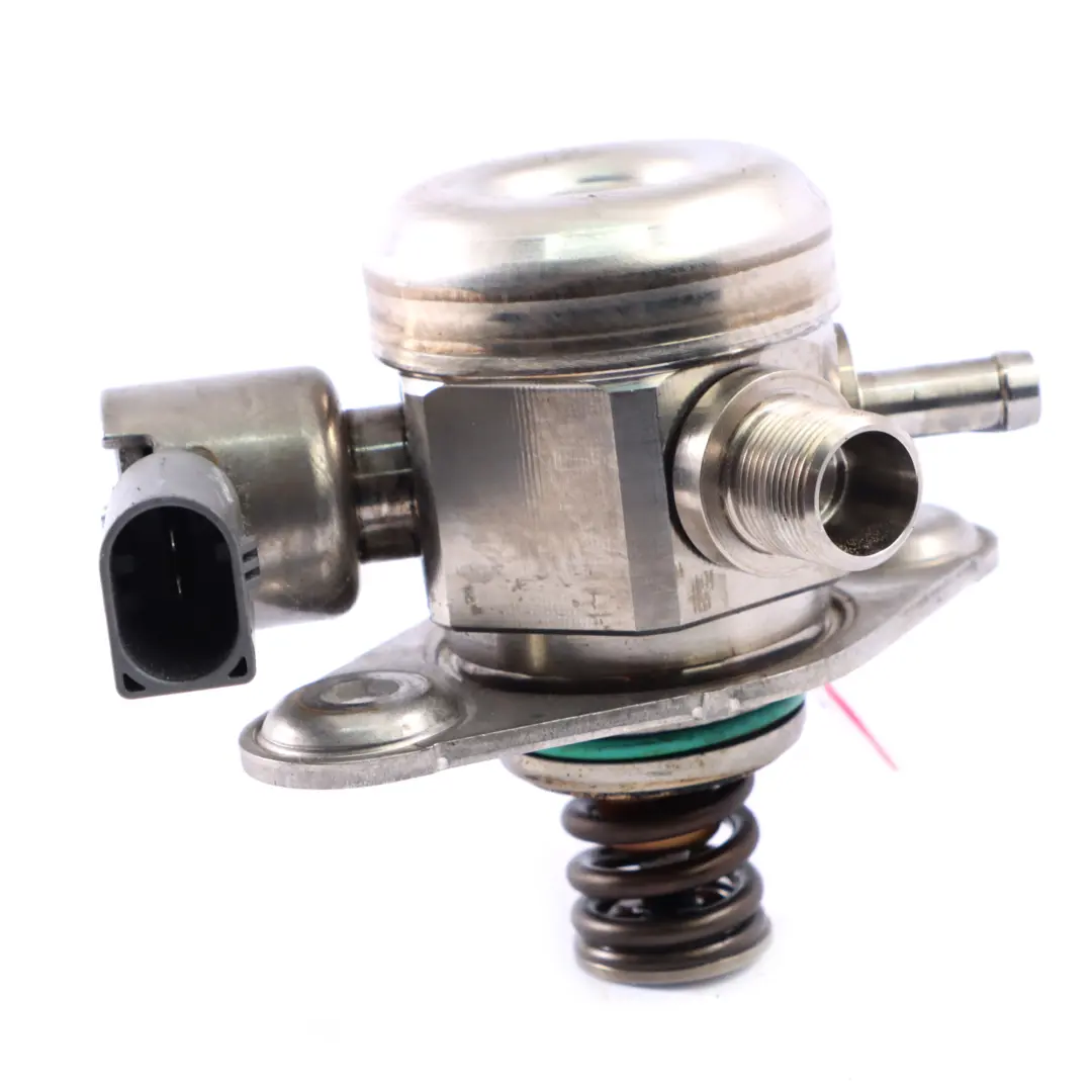 Pompa benzina alta pressione per Mercedes W204 W205 W212 W213 C207 con numero di parte A2740700501 Mercedes W204 W205 W212 W213 C207 Pompa benzina alta pressione - SKU A2740700501 - Numero di parte A2740700501