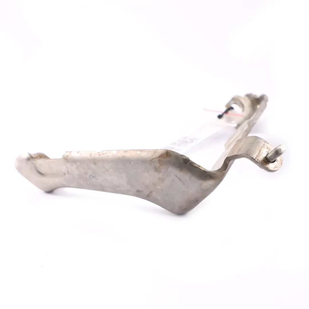 M274 Turbolader Halterung Träger für Mercedes W204 mit Teilenummer A2740960440 Mercedes W204 M274 Turbolader Halterung Träger - SKU A2740960440 - Teilenummer A2740960440