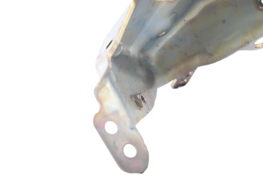 Supporto staffa montaggio pompa carburante per Mercedes C207 W212 M276 con numero di parte A2760781184 Mercedes C207 W212 M276 Supporto staffa montaggio pompa carburante - SKU A2760781184 - Numero di parte A2760781184