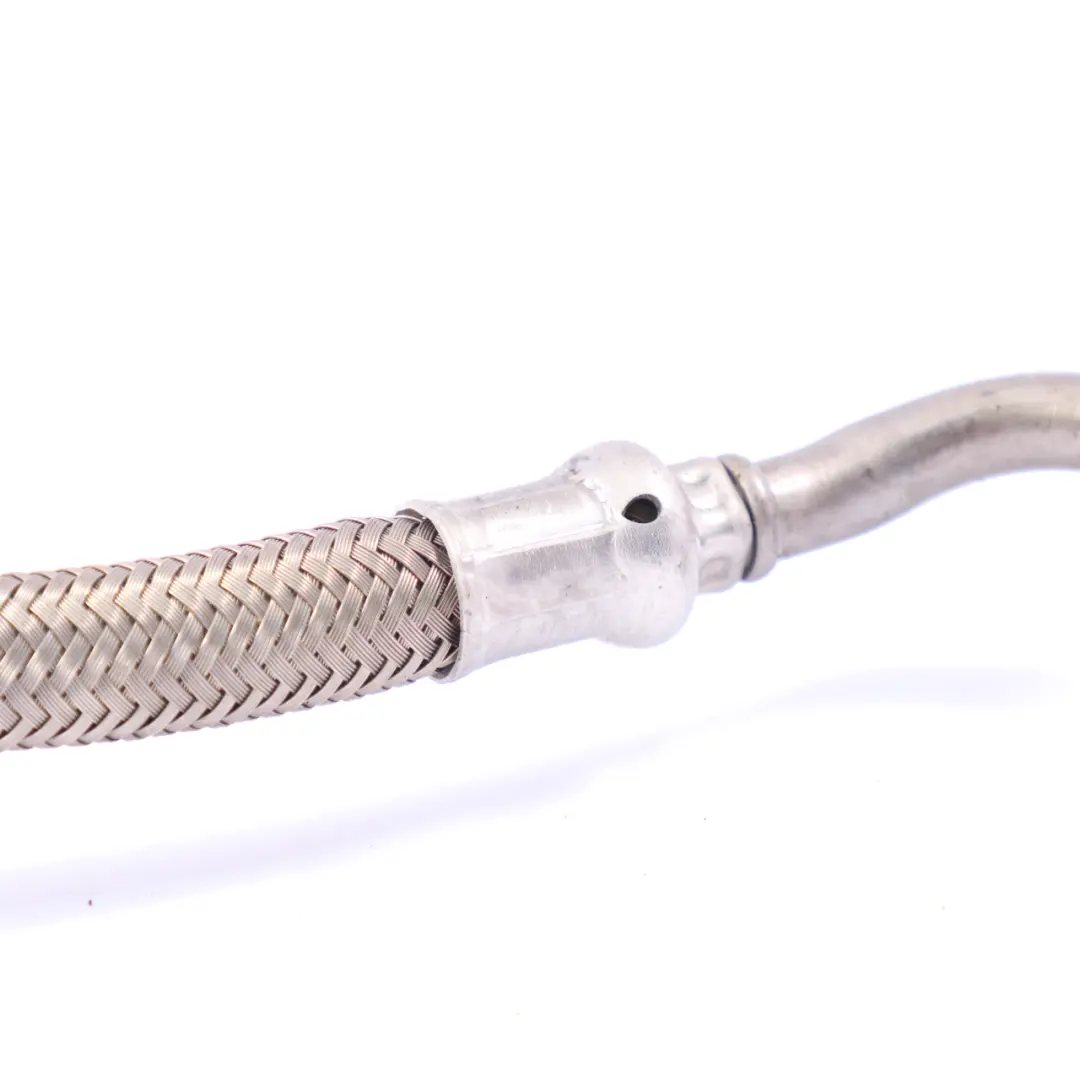 Turbocompressore Tubo olio Lubrificazione per Mercedes W205 M276 con numero di parte A2760900377 Mercedes W205 M276 Turbocompressore Tubo olio Lubrificazione - SKU A2760900377 - Numero di parte A2760900377