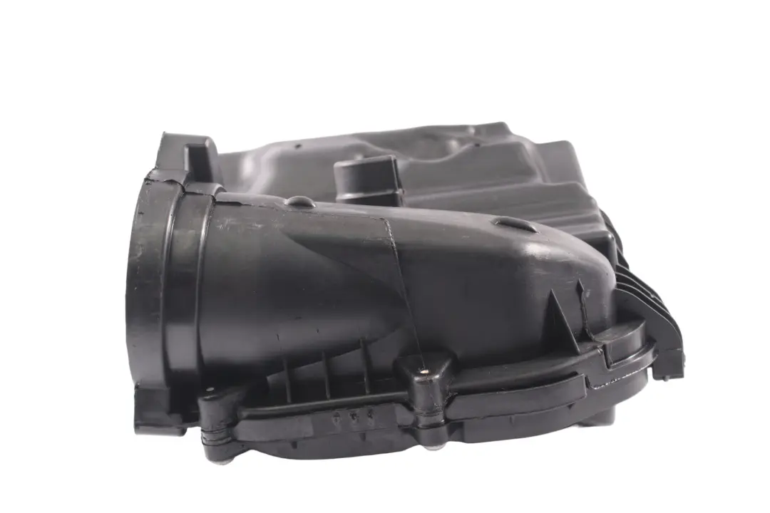 Mercedes W205 C207 W212 M276 Air Filter Box Housing Right O/S - SKU A2760904001 - Part number A2760904001