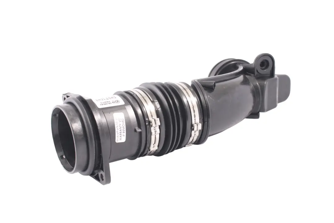 C43 AMG Tuyau d'admission d'air moteur Tuyauterie pour Mercedes W205 à propos du numéro de pièce A2760940497 Mercedes W205 C43 AMG Tuyau d'admission d'air moteur Tuyauterie - SKU A2760940497 - Numéro de pièce A2760940497