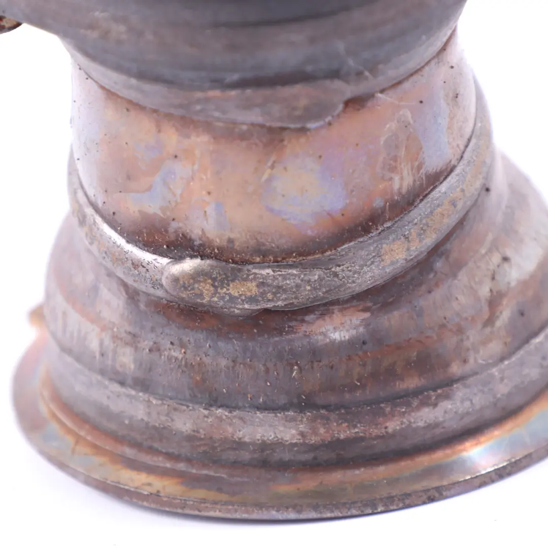 Tube intermédiaire d'échappement gauche pour Mercedes W212 Petrol M276 à propos du numéro de pièce A2761405913 Mercedes W212 Petrol M276 Tube intermédiaire d'échappement gauche - SKU A2761405913 - Numéro de pièce A2761405913