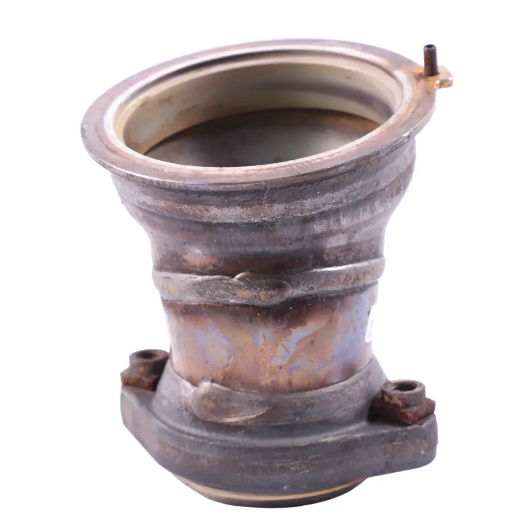 Tube intermédiaire d'échappement gauche pour Mercedes W212 Petrol M276 à propos du numéro de pièce A2761405913 Mercedes W212 Petrol M276 Tube intermédiaire d'échappement gauche - SKU A2761405913 - Numéro de pièce A2761405913