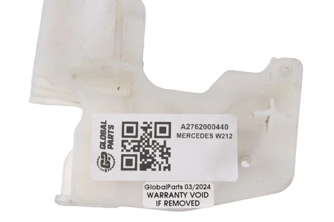 Soporte depósito expansión refrigerante para Mercedes C207 W212 W213 M276 con número de pieza A2762000440 Mercedes C207 W212 W213 M276 Soporte depósito expansión refrigerante - SKU A2762000440 - Número de pieza A2762000440