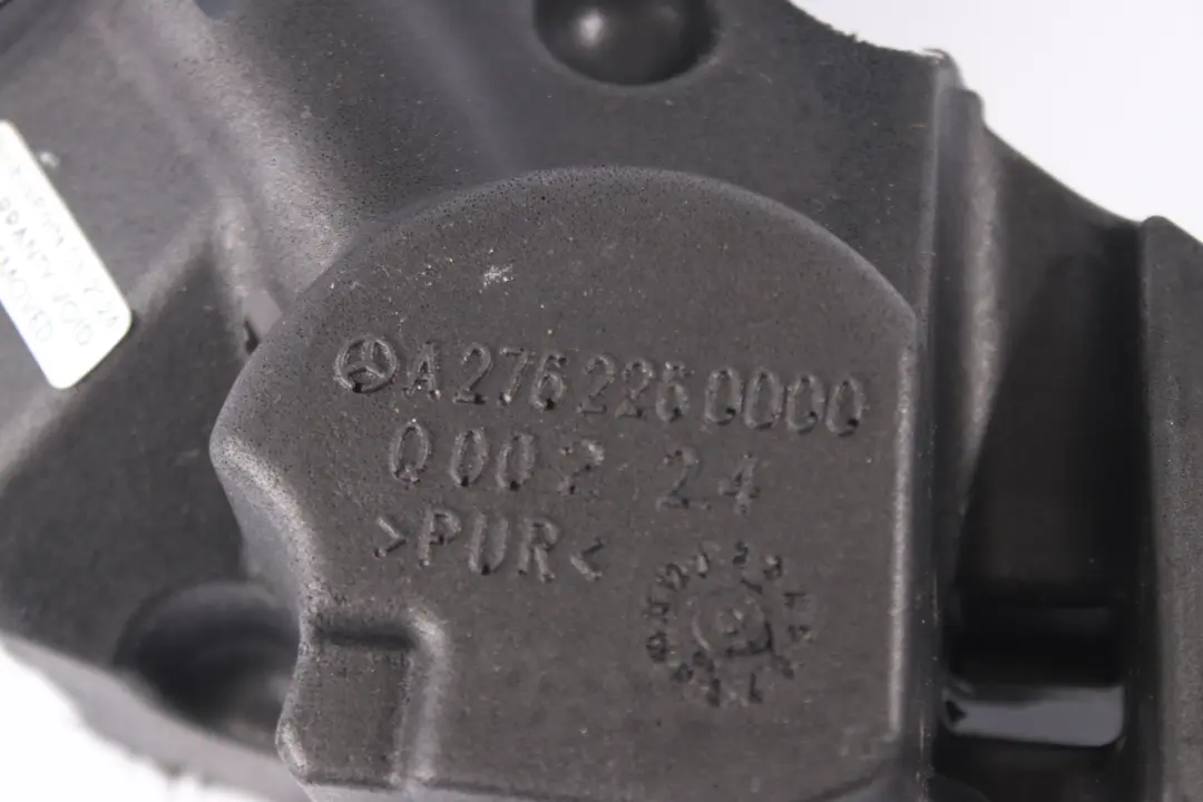 Mercedes C253 OM276 Couvercle d'isolation de la pompe à carburant haute pression - SKU A2762260400 - Numéro de pièce A2762260000
