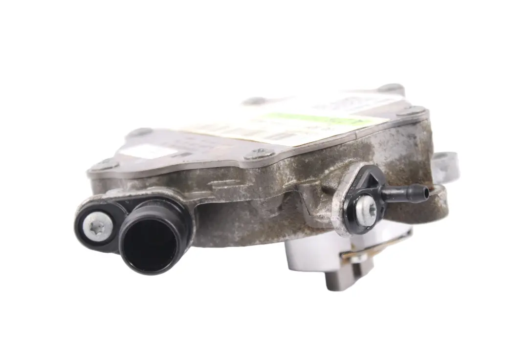 Pompa Vuoto Motore Benzina per Mercedes W204 W205 C207 W212 W213 con numero di parte A2762300265 Mercedes W204 W205 C207 W212 W213 Pompa Vuoto Motore Benzina - SKU A2762300265 - Numero di parte A2762300265