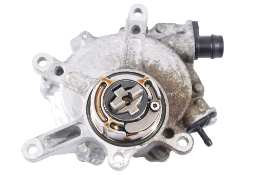 Pompe à vide moteur essence pour Mercedes W204 W205 C207 W212 W213 à propos du numéro de pièce A2762300265 Mercedes W204 W205 C207 W212 W213 Pompe à vide moteur essence - SKU A2762300265 - Numéro de pièce A2762300265
