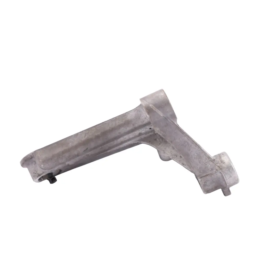 Wspornik Mocowanie Łapa Rolki Paska do Mercedes W205 W213 o numerze A2762340639 Mercedes W205 W213 Wspornik Mocowanie Łapa Rolki Paska - SKU A2762340639 - Numer Części A2762340639