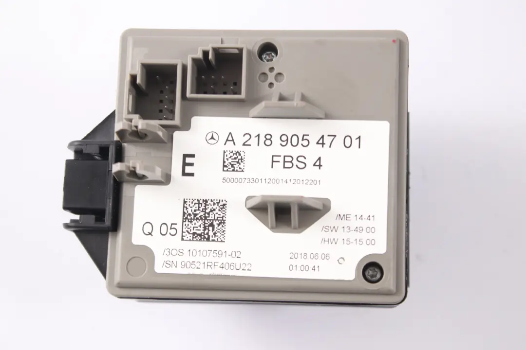 276.822 Engine Control Module ECU Kit pour Mercedes R172 AMG SLC 43 à propos du numéro de pièce A2769007300 Mercedes R172 AMG SLC 43 276.822 Engine Control Module ECU Kit - SKU A2769007300-2 - Numéro de pièce A2769007300