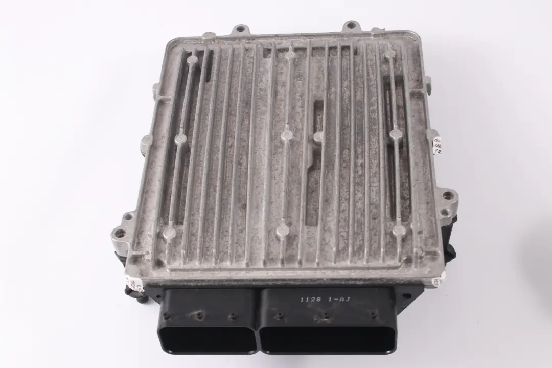 276.822 Módulo de Control del Motor ECU Kit para Mercedes R172 AMG SLC 43 con número de pieza A2769007300 Mercedes R172 AMG SLC 43 276.822 Módulo de Control del Motor ECU Kit - SKU A2769007300-2 - Número de pieza A2769007300