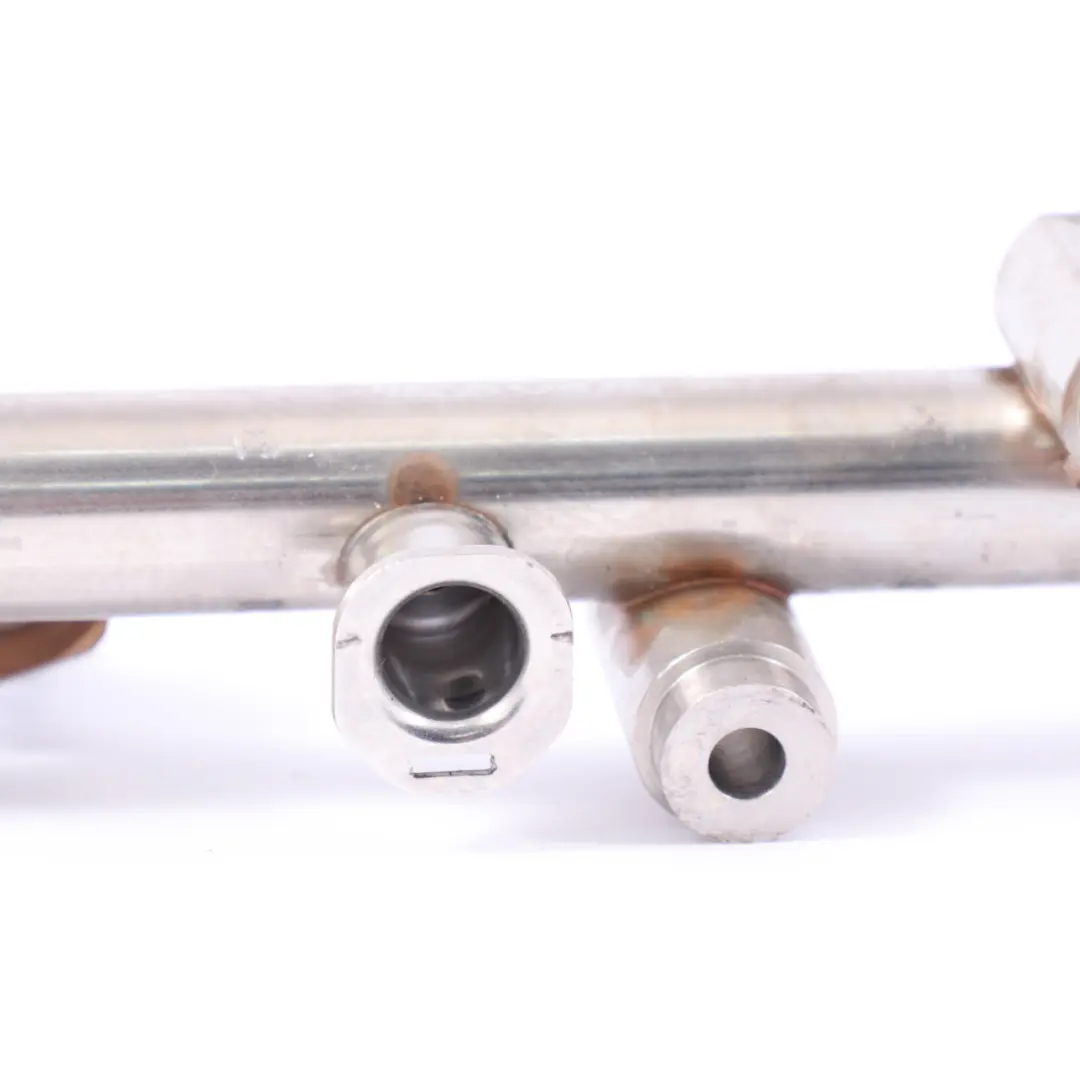 Rail De Carburant Mercedes W177 Petrol M282 Distributeur Injecteurs pour à propos du numéro de pièce A2820701100 Rail De Carburant Mercedes W177 Petrol M282 Distributeur Injecteurs - SKU A2820701100-1 - Numéro de pièce A2820701100