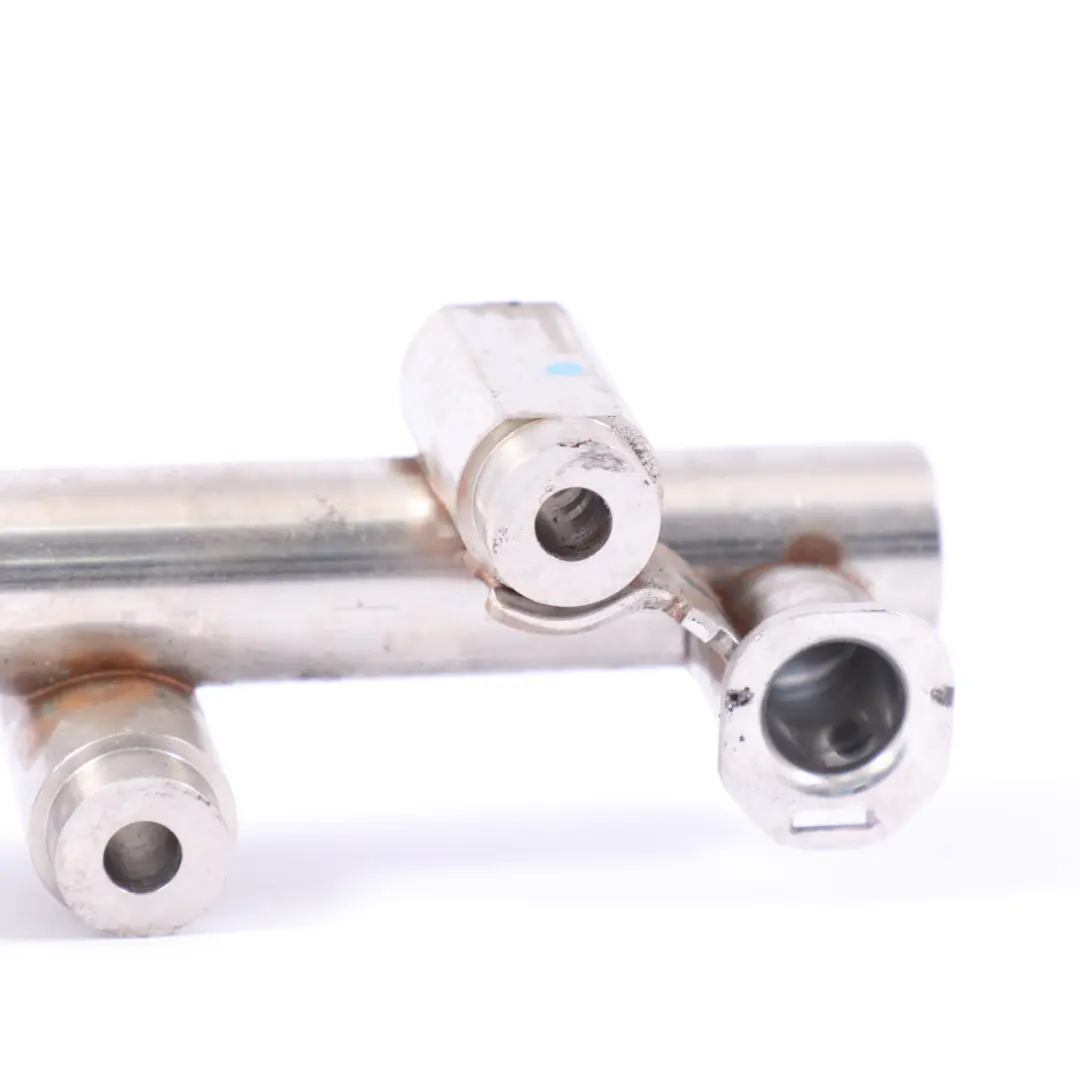 Kraftstoff Verteiler Mercedes W177 Benzin M282 Injektoren für mit Teilenummer A2820701100 Kraftstoff Verteiler Mercedes W177 Benzin M282 Injektoren - SKU A2820701100-1 - Teilenummer A2820701100