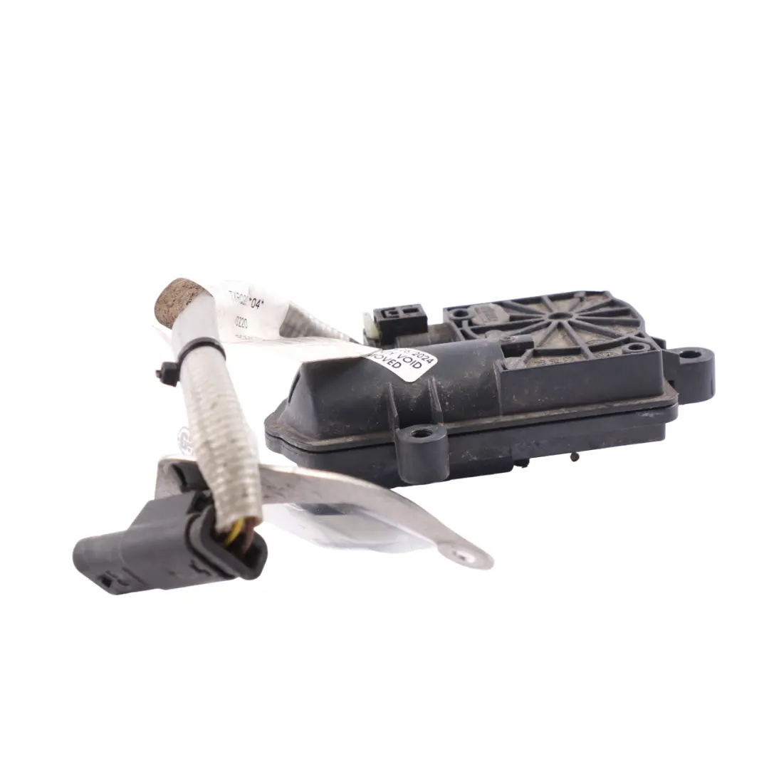  Exhaust Flap Actuator Mercedes W205 W213 C253 Control Unit Right O/S - SKU A2909064100 - Part number A2909064100