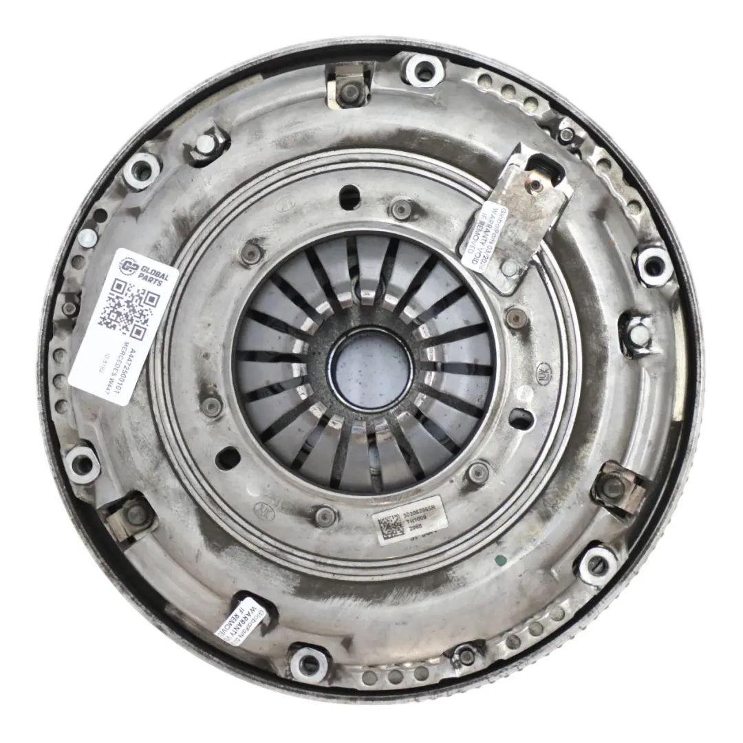 OM622 Kit frizione a doppia massa per Mercedes Vito W447 con numero di parte A4472500101 Mercedes Vito W447 OM622 Kit frizione a doppia massa - SKU A4472500101 - Numero di parte A4472500101