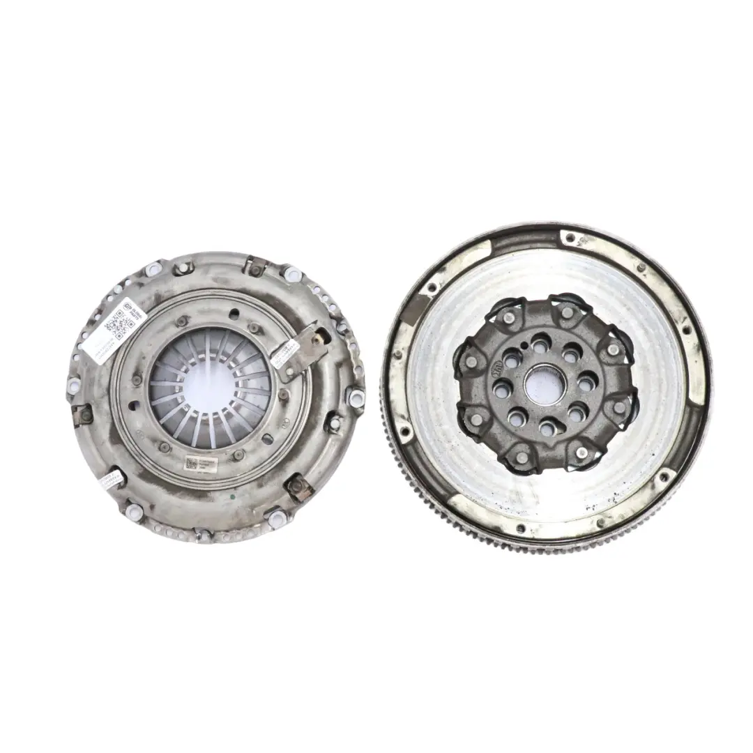 Mercedes Vito W447 OM622 Dual Twin Mass Flywheel Clutch Kit - SKU A4472500101 - Part number A4472500101
