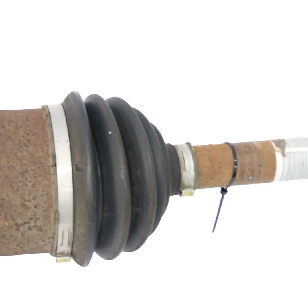 OM622 Arbre transmission de l'essieu avant droit pour Mercedes Vito W447 à propos du numéro de pièce A4473305400 Mercedes Vito W447 OM622 Arbre transmission de l'essieu avant droit - SKU A4473305400 - Numéro de pièce A4473305400