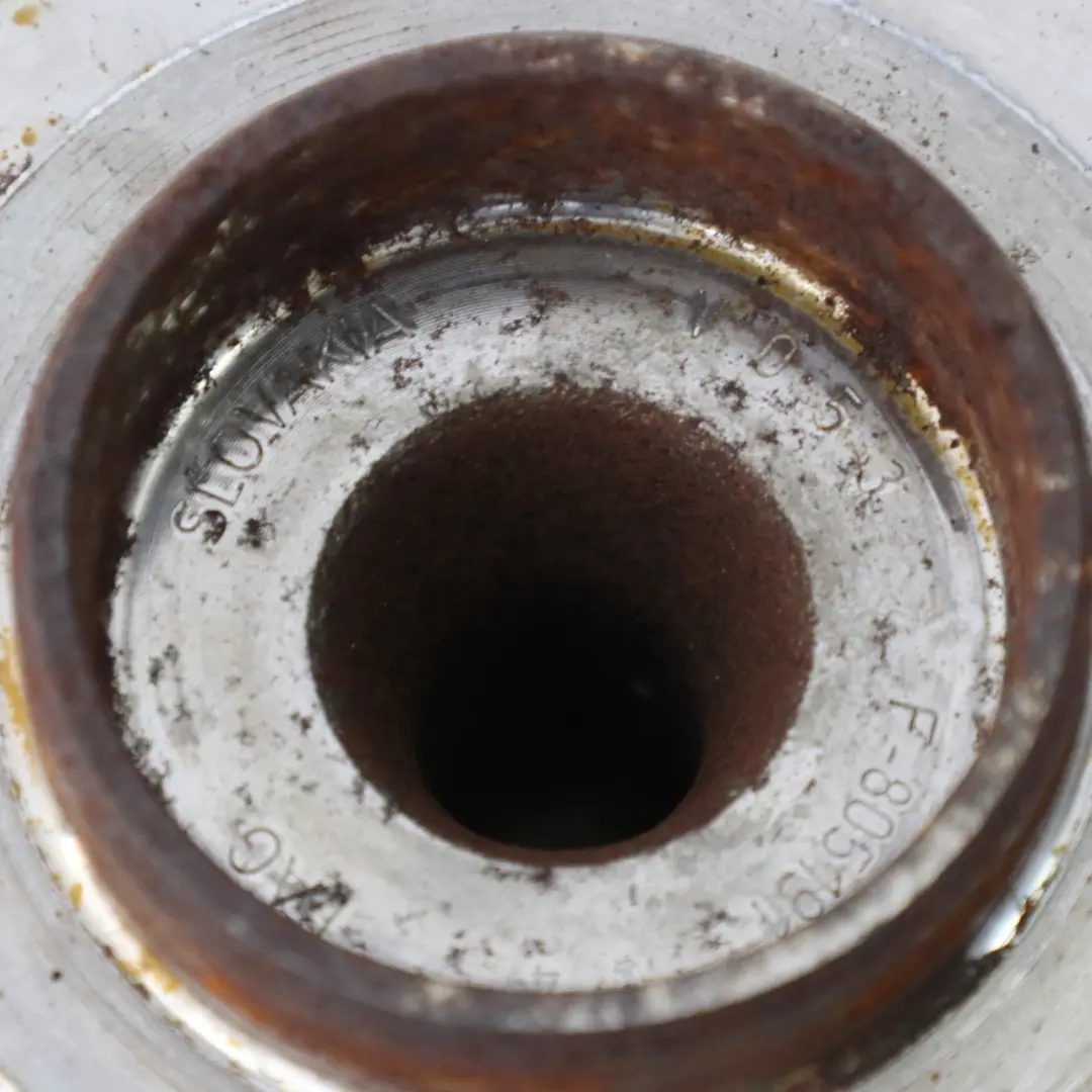 Support de Roue Arrière Gauche Roulement Moyeu pour Mercedes Vito W447 à propos du numéro de pièce A4473505700 Mercedes Vito W447 Support de Roue Arrière Gauche Roulement Moyeu - SKU a4473505700 - Numéro de pièce A4473505700