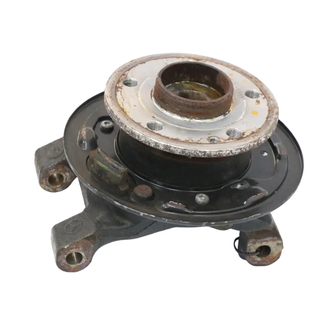 Mocowanie Piasta Zwrotnica Koła Prawy Tył do Mercedes Vito W447 o numerze A4473505800 Mercedes Vito W447 Mocowanie Piasta Zwrotnica Koła Prawy Tył - SKU A4473505800 - Numer Części A4473505800