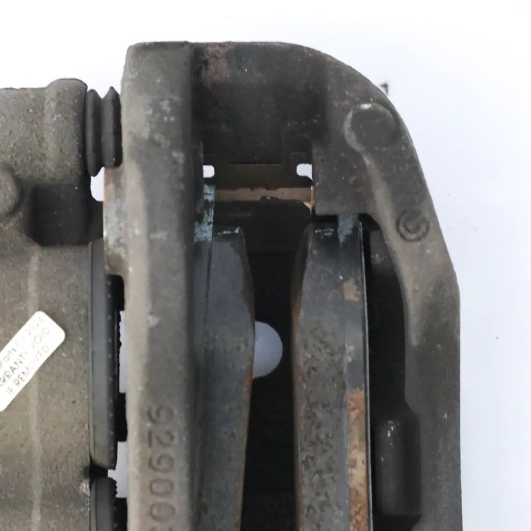 Porta Pinza de Freno Delantero Izquierdo para Mercedes W447 con número de pieza A4474200883 Mercedes W447 Porta Pinza de Freno Delantero Izquierdo - SKU A4474200883 - Número de pieza A4474200883