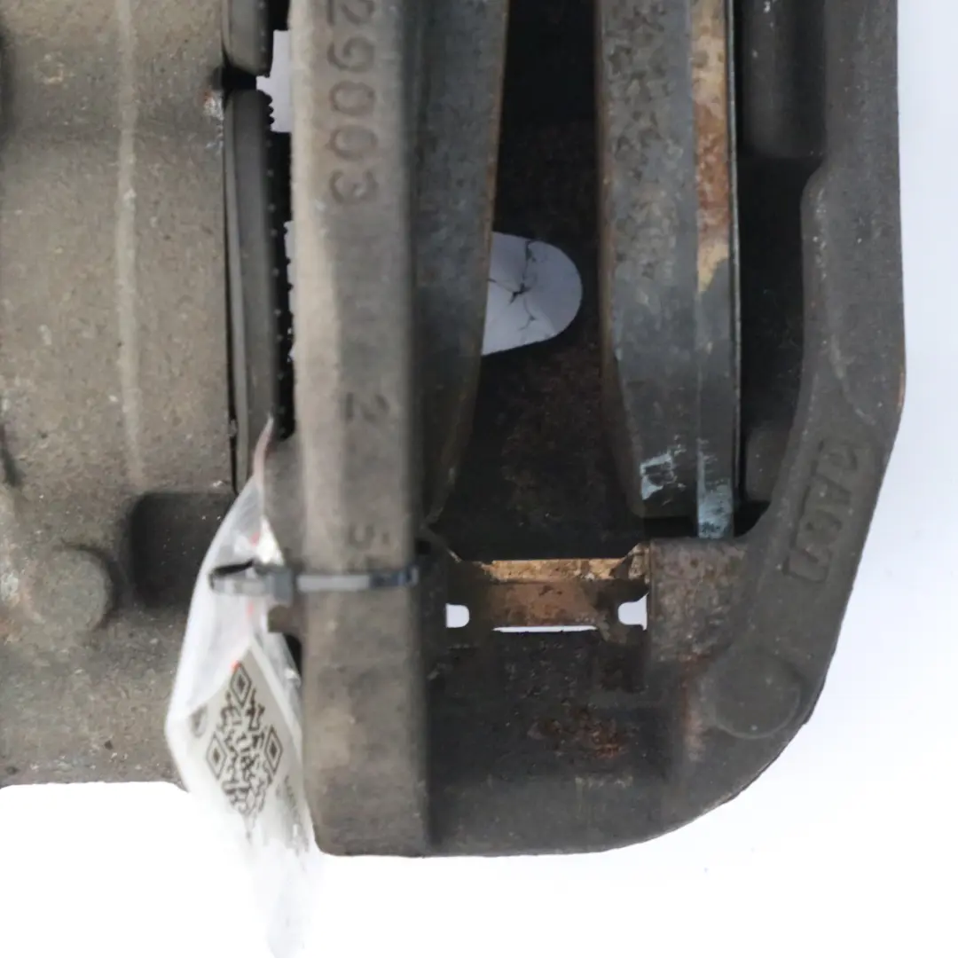 Mercedes W447 Porta Pinza de Freno Delantero Izquierdo - SKU A4474200883 - Número de pieza A4474200883