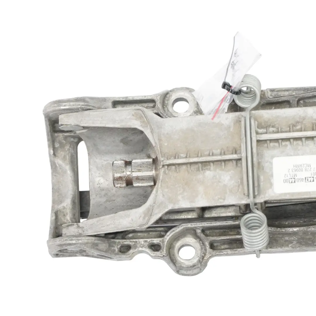 Kolumna Kierownicza Regulowana Elektryczna do Mercedes W447 o numerze A4474604400 Mercedes W447 Kolumna Kierownicza Regulowana Elektryczna - SKU A4474604400-1 - Numer Części A4474604400