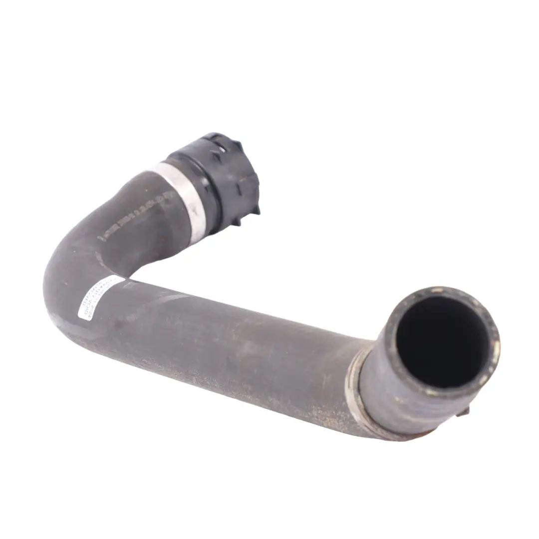 Wąż Płynu Chłodzącego Przewód chłodnicy do Mercedes W447 o numerze A4475010682 Mercedes W447 Wąż Płynu Chłodzącego Przewód chłodnicy - SKU A4475010682 - Numer Części A4475010682