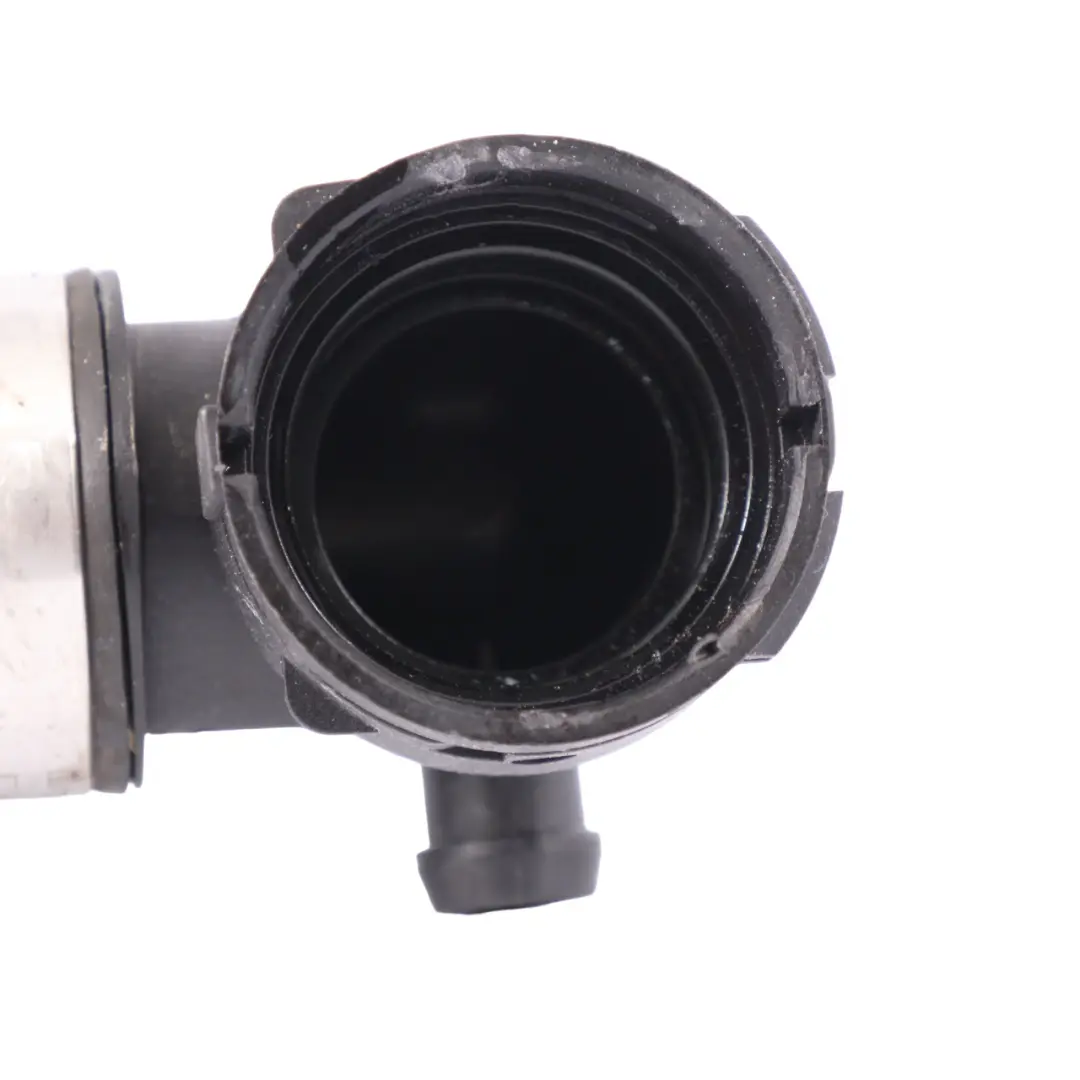 Tuyau De Refroidissement Moteur 1.6 Diesel OM622 pour Mercedes Vito W447 à propos du numéro de pièce A4475010982 Mercedes Vito W447 Tuyau De Refroidissement Moteur 1.6 Diesel OM622 - SKU A4475010982 - Numéro de pièce A4475010982