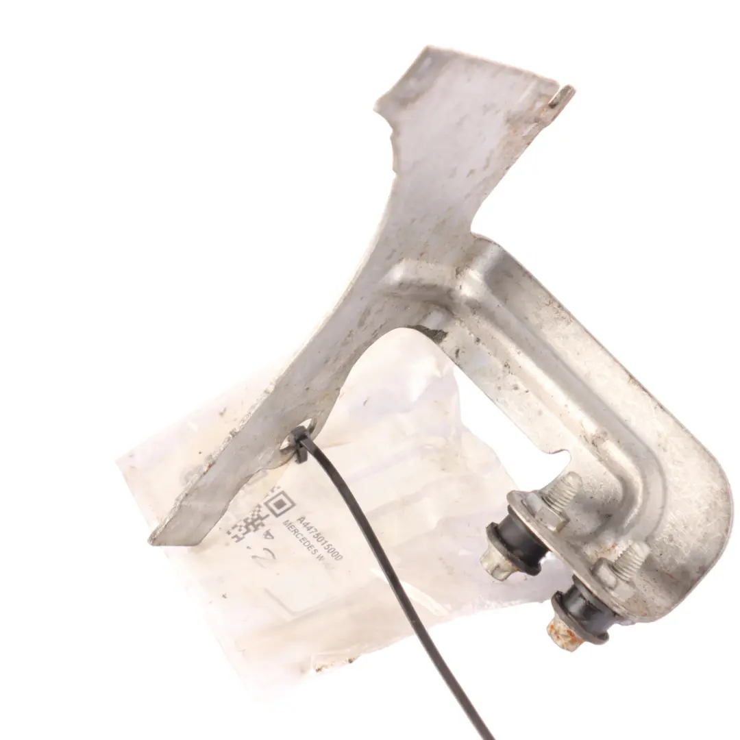 Switchover Valve Holder Mount Bracket Carrier to Mercedes Vito W447 with Part number A4475015000 Mercedes Vito W447 Switchover Valve Holder Mount Bracket Carrier - SKU A4475015000 - Part number A4475015000