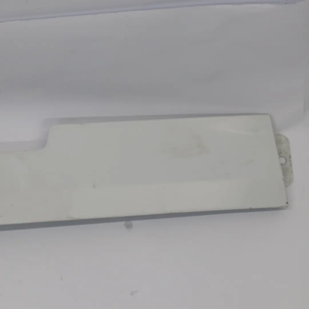 coulissante droite Moulure Bande Rail Blanc Arctique 9147 pour Mercedes W447 Porte à propos du numéro de pièce A4476900370 Mercedes W447 Porte coulissante droite Moulure Bande Rail Blanc Arctique 9147 - SKU A4476900370-ARW - Numéro de pièce A4476900370