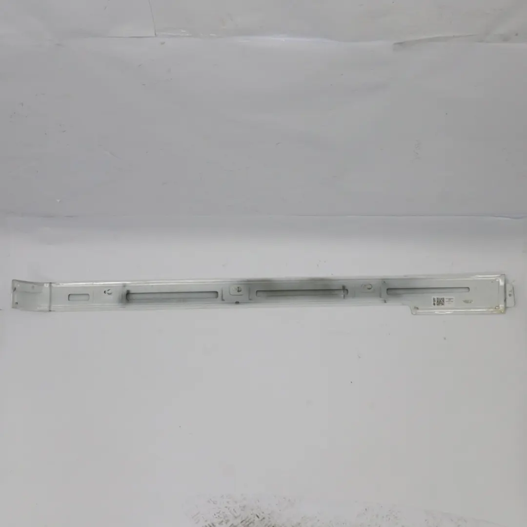 Mercedes W447 Porte coulissante droite Moulure Bande Rail Blanc Arctique 9147 - SKU A4476900370-ARW - Numéro de pièce A4476900370