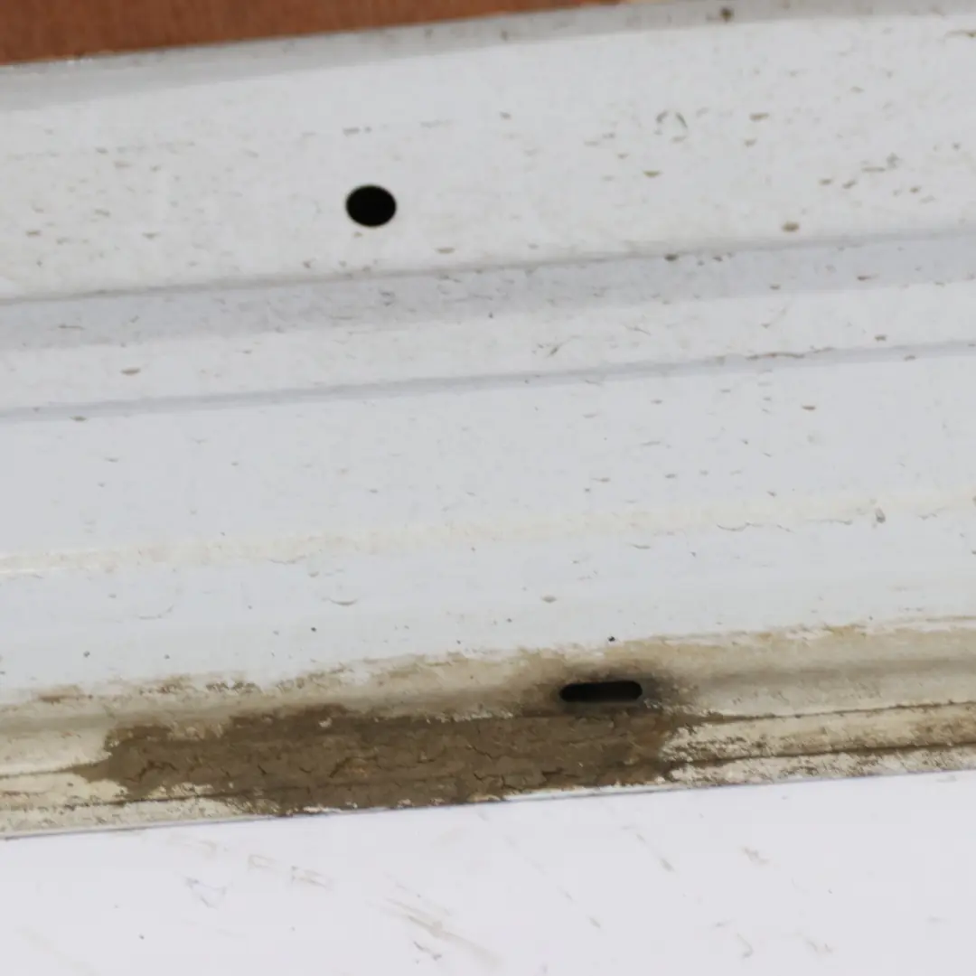 Drzwi Prawe Tylne Boczne Przesuwne Arctic White - 9147 do Mercedes W447 o numerze A4477304700 Mercedes W447 Drzwi Prawe Tylne Boczne Przesuwne Arctic White - 9147 - SKU A4477304700-ARW - Numer Części A4477304700