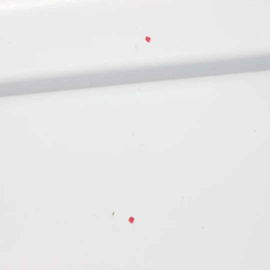 arrière gauche Porte de hayon de coffre Arctic White - 9147 pour Mercedes W447 Porte à propos du numéro de pièce A4477402400 Mercedes W447 Porte arrière gauche Porte de hayon de coffre Arctic White - 9147 - SKU A4477402400-ARW1 - Numéro de pièce A4477402400