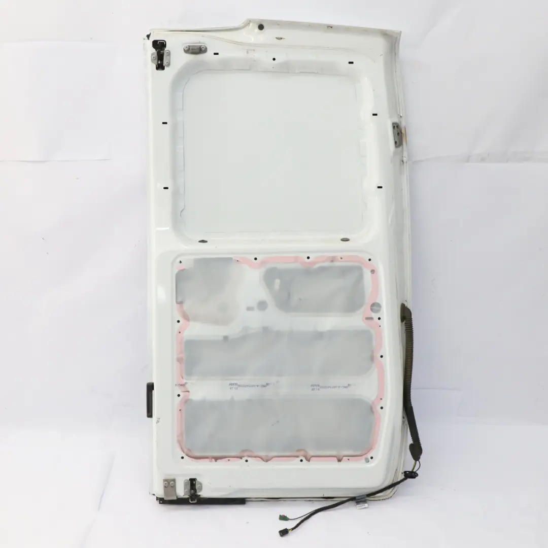 Mercedes W447 Porta posteriore sinistra Porta bagagliaio Bianco Artico - 9147 - SKU A4477402400-ARW2 - Numero di parte A4477402400