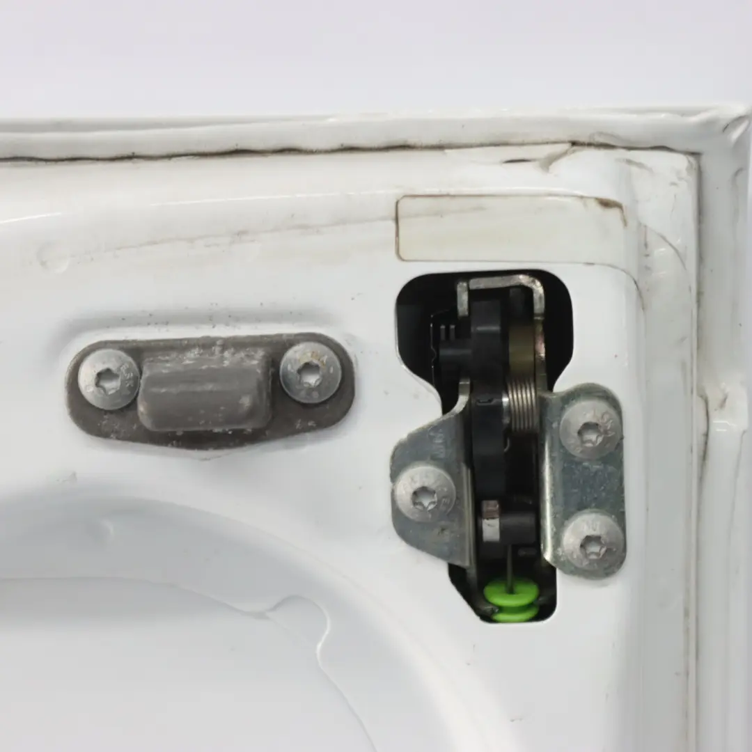 Door Rear Right O/S Boot Tailgate Door Door Arctic White - 9147 to Mercedes W447 with Part number A4477402800 Mercedes W447 Door Rear Right O/S Boot Tailgate Door Door Arctic White - 9147 - SKU A4477402800-ARW1 - Part number A4477402800