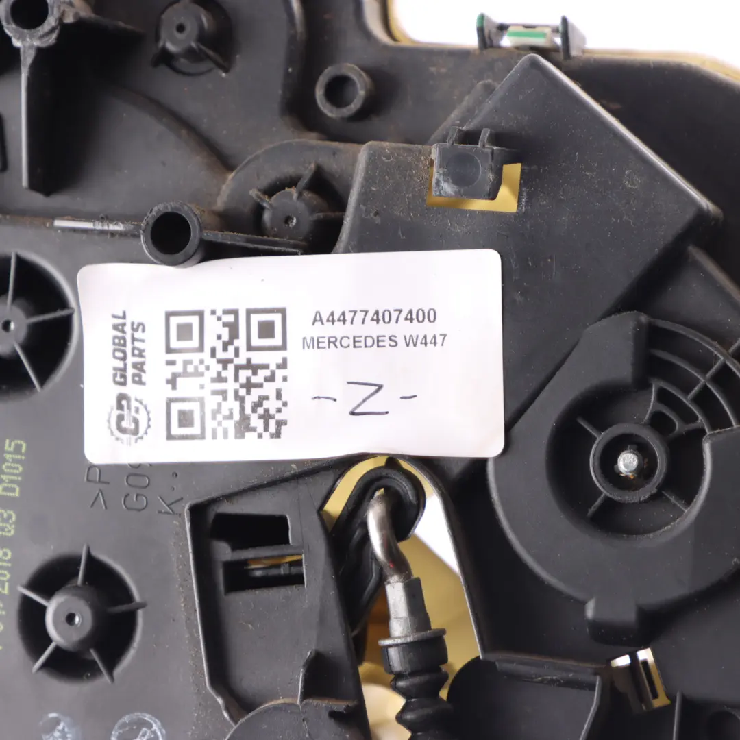 Türschloss Mercedes Vito W447 Hinteres Kofferraum Tür rechts Schloss - SKU A4477407400 - Teilenummer A4477407400