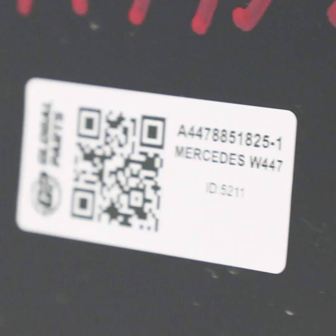 Zderzak Tylny Osłona Panel Gruntowany do Mercedes W447 o numerze A4478851825 Mercedes W447 Zderzak Tylny Osłona Panel Gruntowany - SKU A4478851825-1 - Numer Części A4478851825