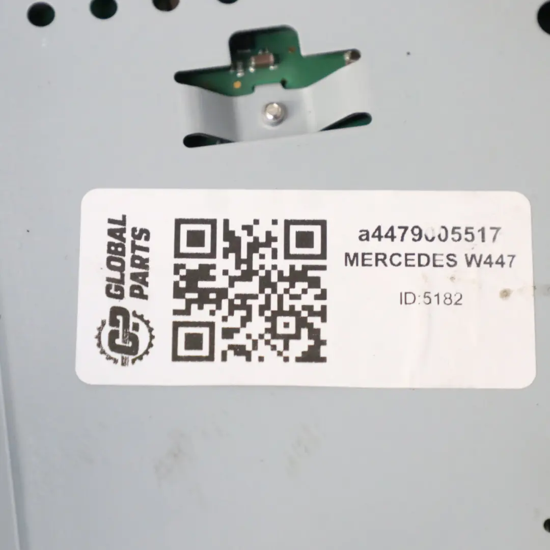 Head Unit Radio DAB Navigation GPS Nav Display Mercedes Vito W447 - SKU a4479005517 - Part number a4479005517