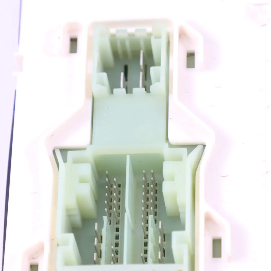 Mercedes Vito W447 Caja Fusibles Relé Control Módulo Eléctrico SAM - SKU A4479009609 - Número de pieza A4479009609